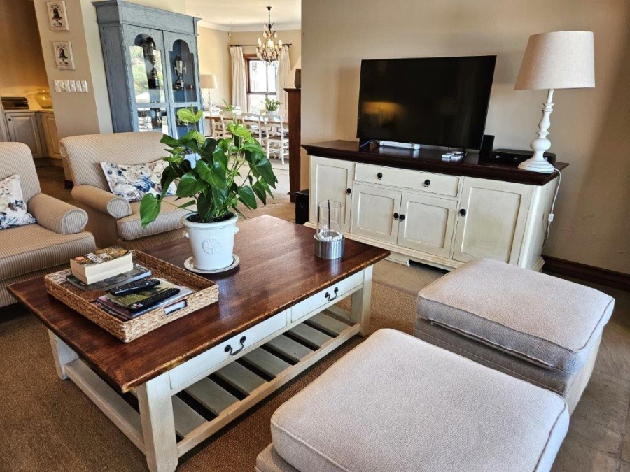 5 Bedroom Property for Sale in Estate D Afrique North West